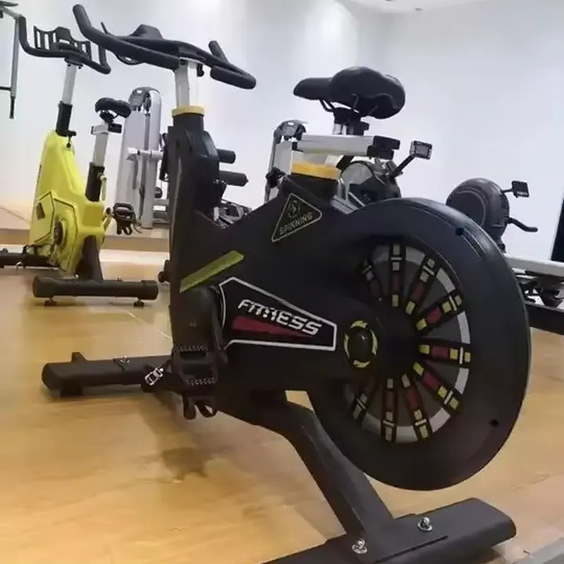 Profesjonalny rower spinningow – Home Gym Equipment recenzja i cena