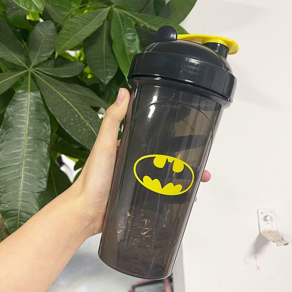 Nowy kubek na milkshake Batman – Home Gym Japan recenzja i cena