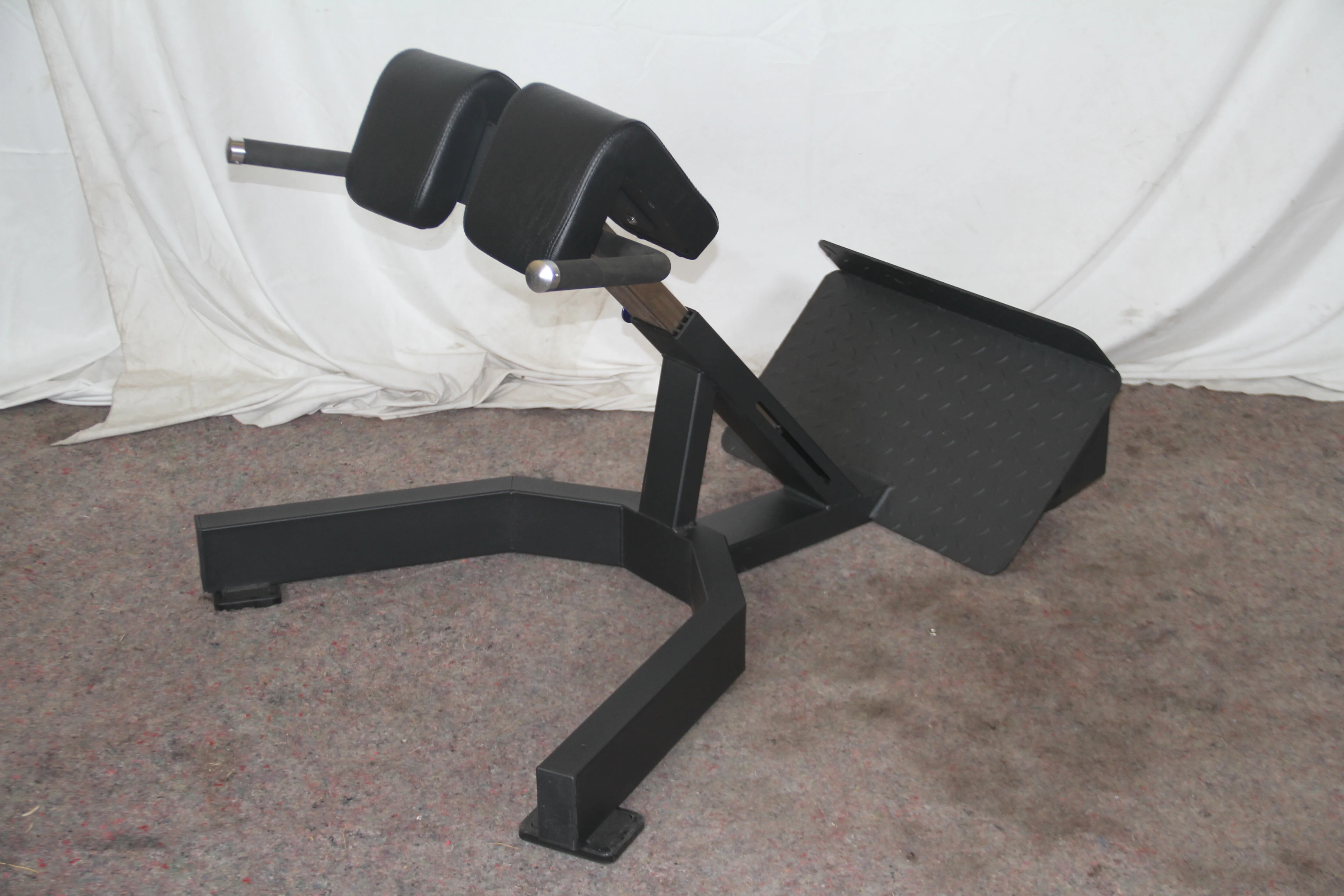 Ławka do ćwiczeń pleców typu R – Home Gym Leg Extension recenzja i cena